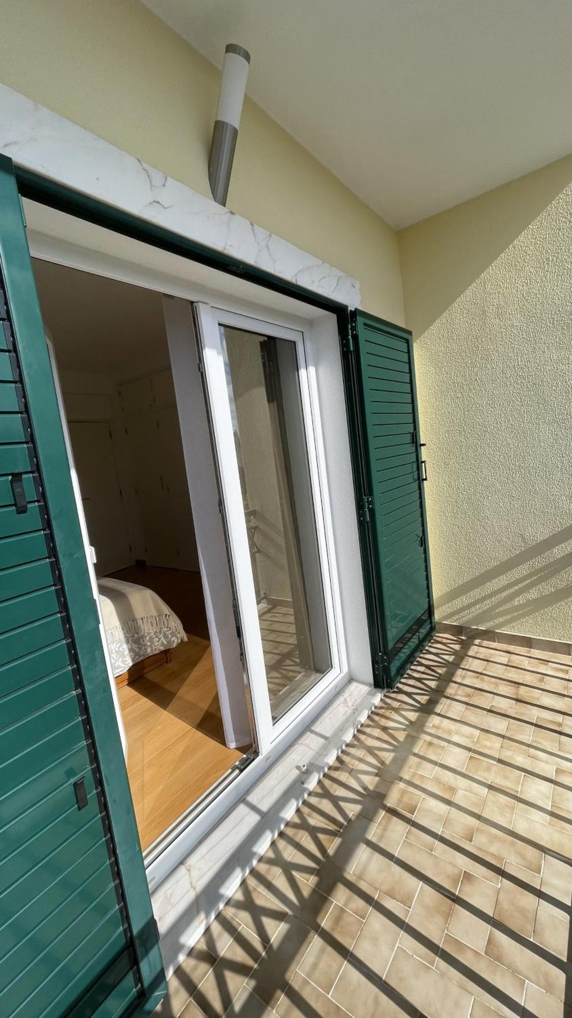Lolik Villa Sobreda Bagian luar foto